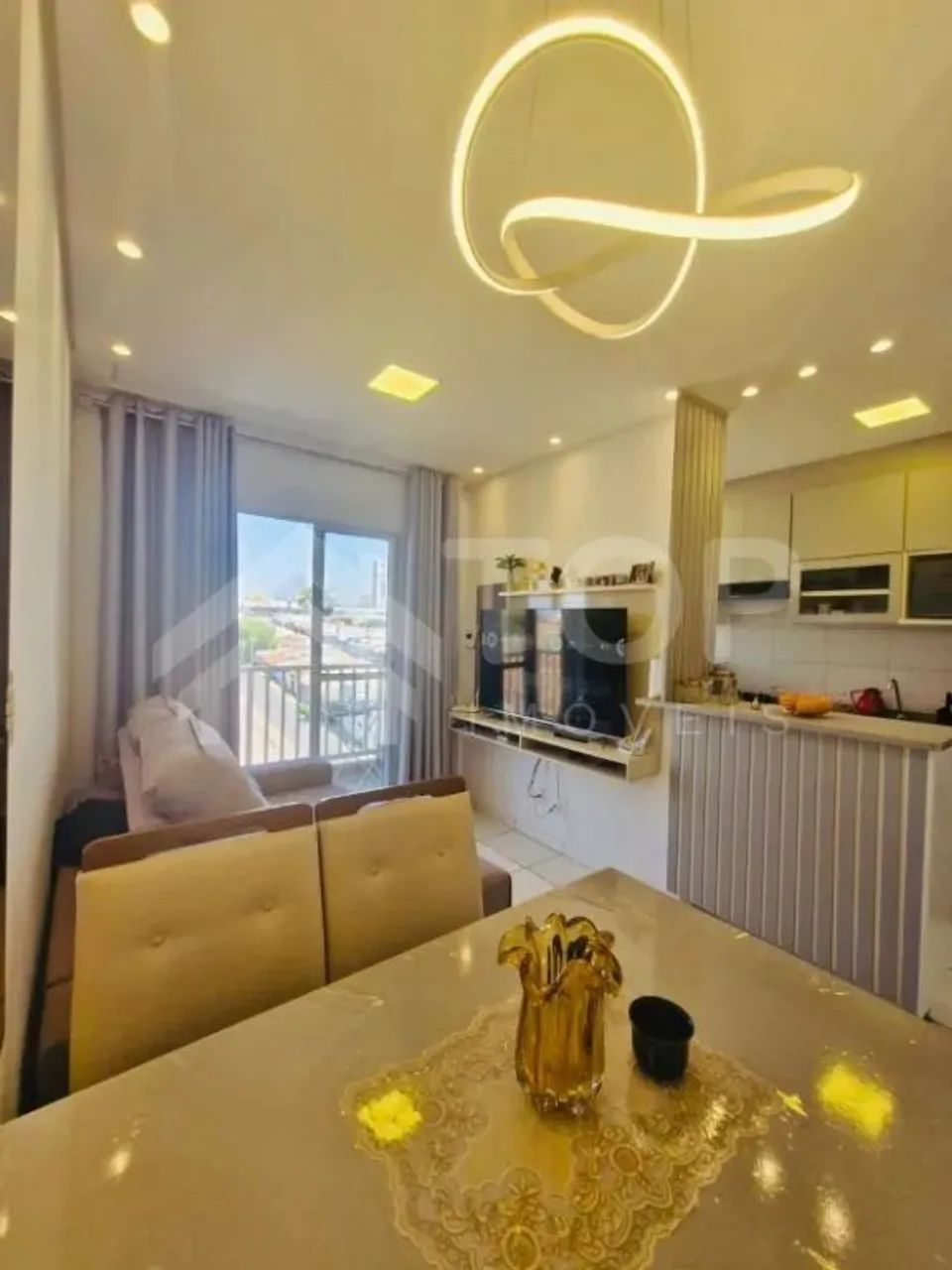 Excelente apartamento com móveis planejados.