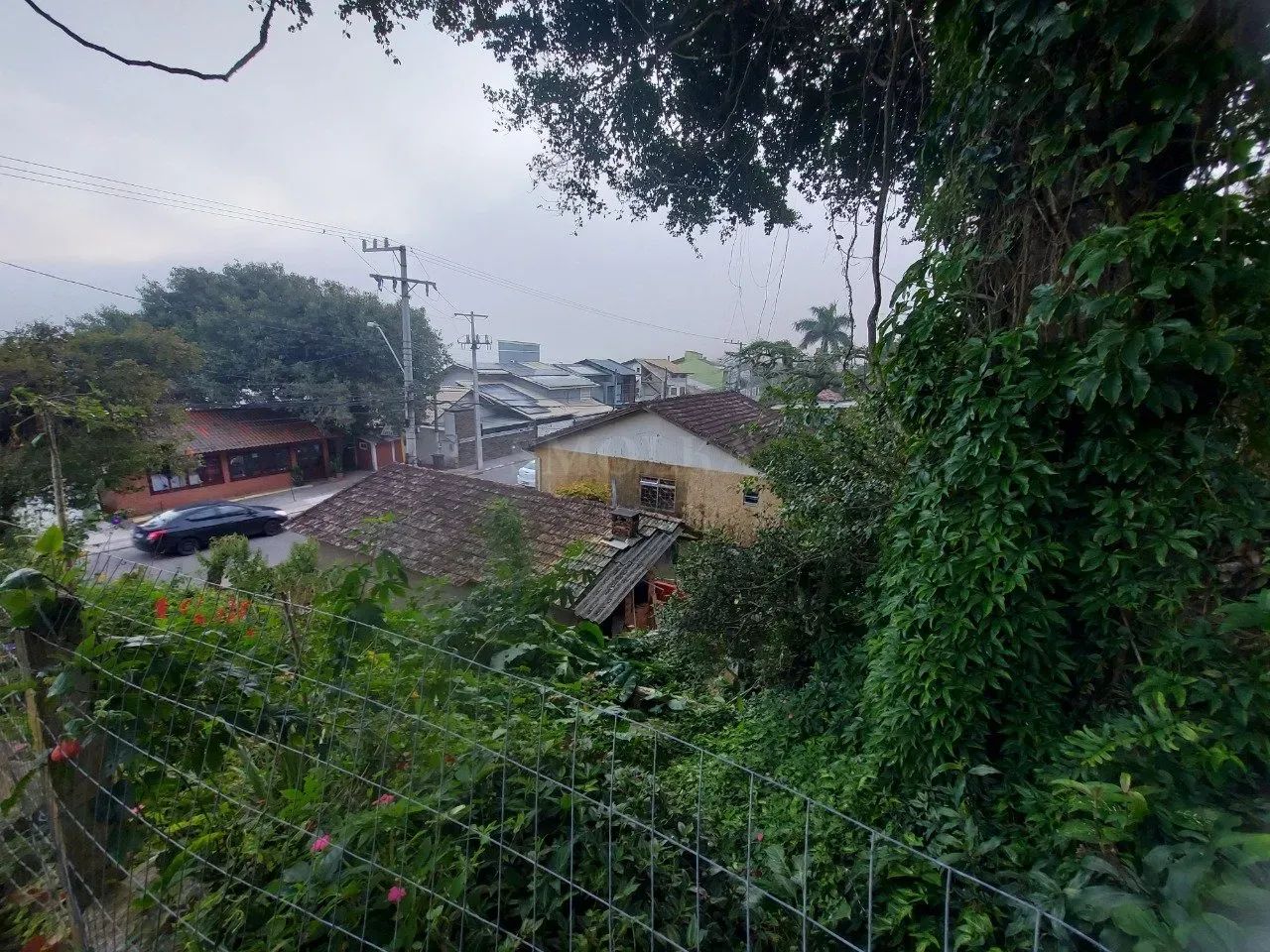 Terreno em Sambaqui
