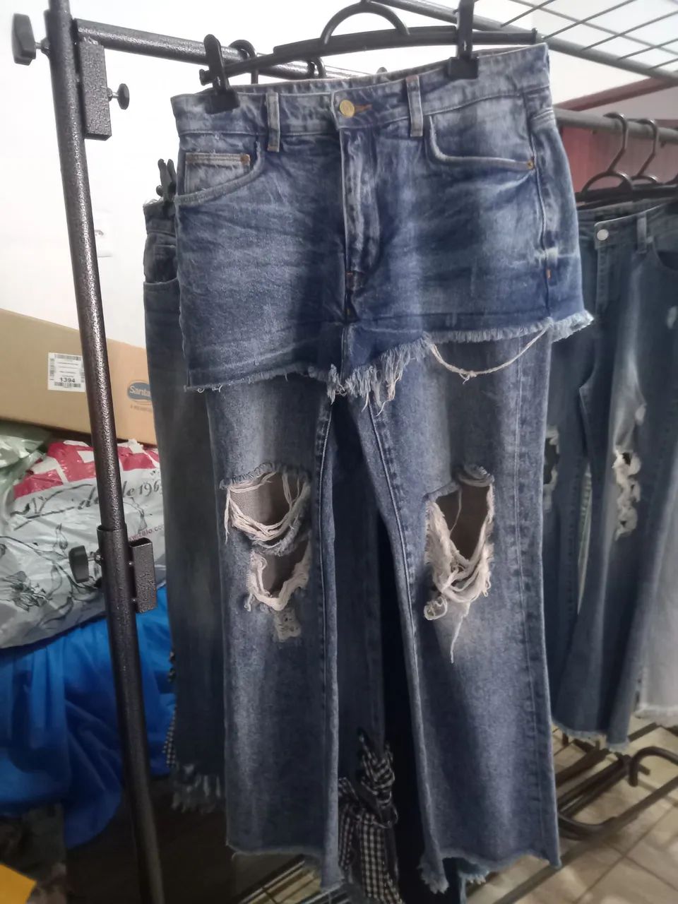 Calças Jeans Femininas - Diversos Modelos - Foto 2