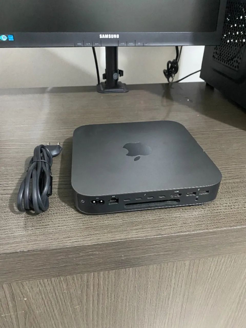 希少！最終Intel Mac mini 2018 i5/32GB/1TB SSD 希少！最終Intel Mac