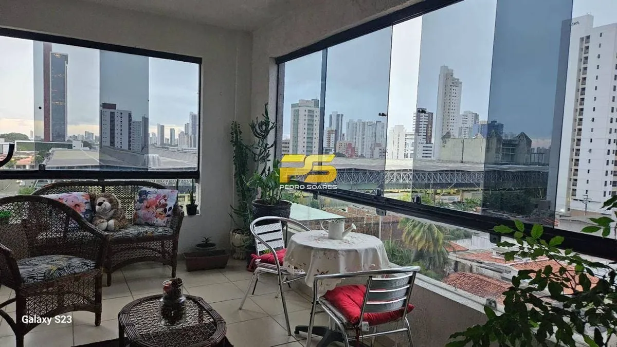 Duplex à Venda ou Aluguel 226m² | 5 Quartos - Tambauzinho