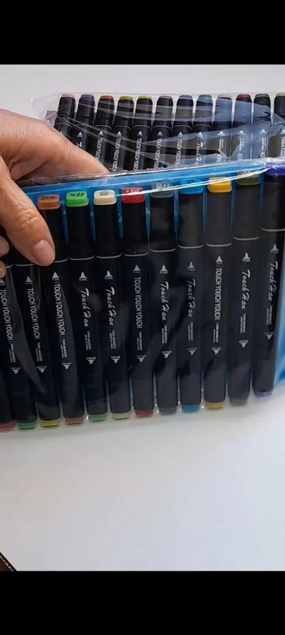 Kit Presente Livro de Colorir + 12 Canetas Cores Ponta Dupla - Foto 5