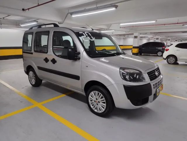 Doblo Essence Ano 2020 Motor 1.8 / 07 Lugares Completa. Financio.
