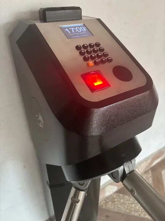 Catraca Facial para Academia Clube Condominio  - Foto 3