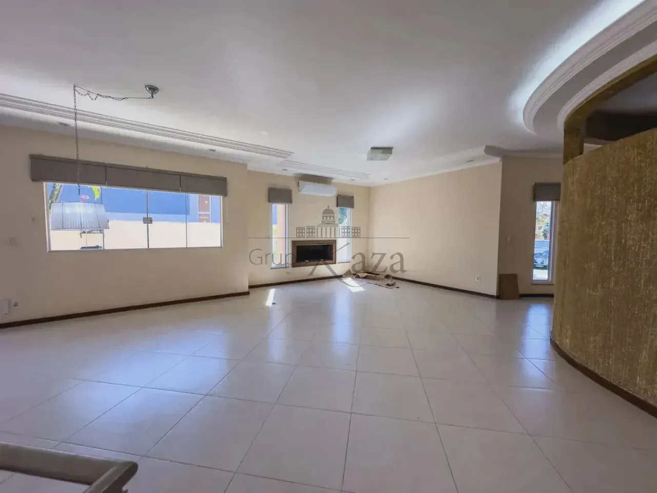 Casa em Condomínio - Condomínio Mirante do Vale - 4 Suítes - 380m².