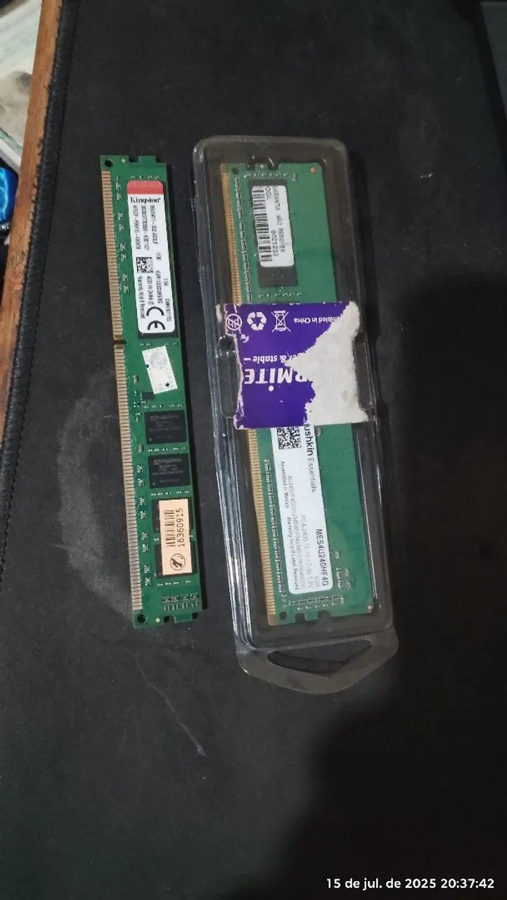 Vendo essas 2 memorias RAM