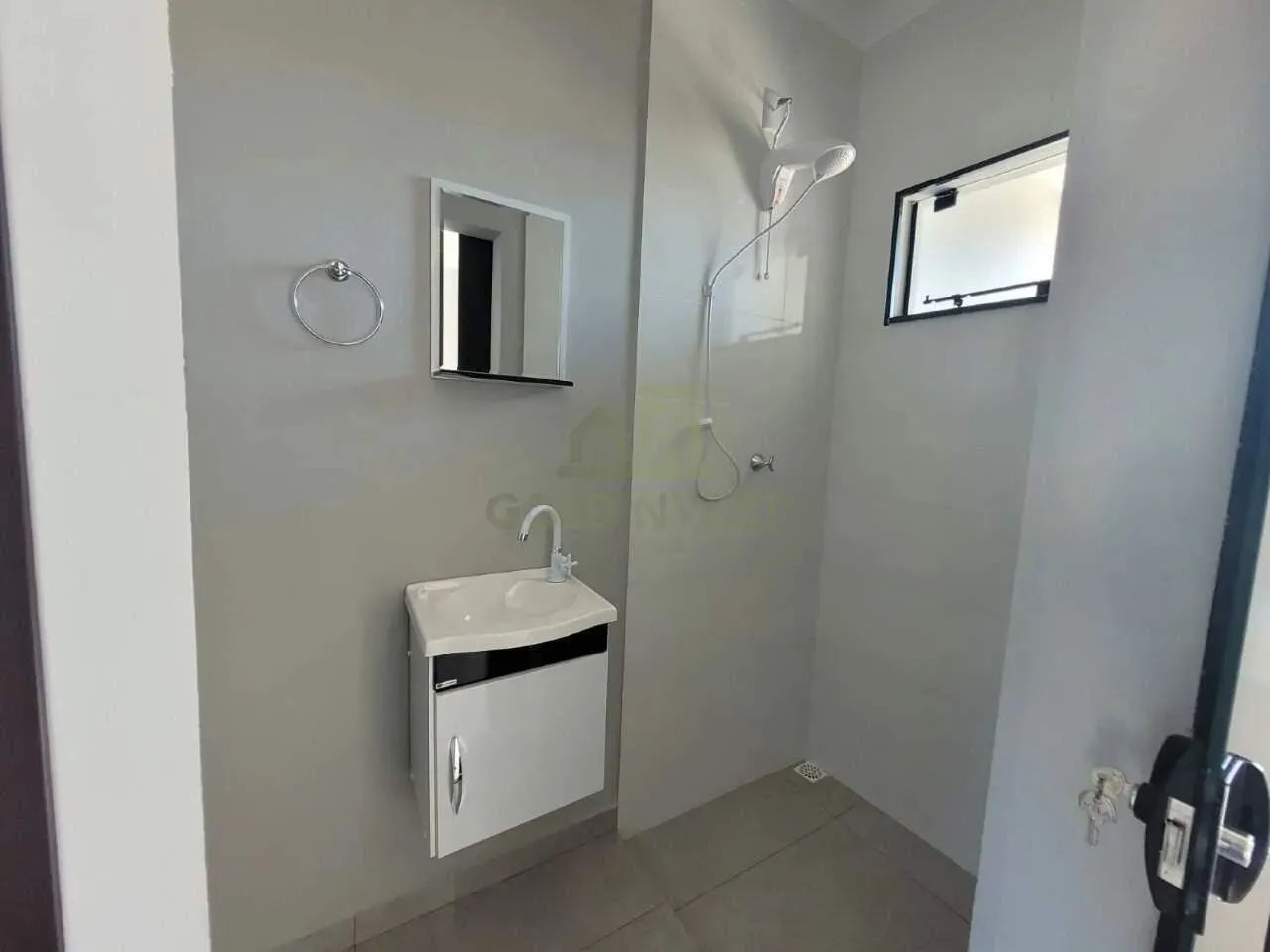 Casa com uma suíte + 1 quarto e com passagem lateral á venda no Bairro São João em Brusque - Foto 4