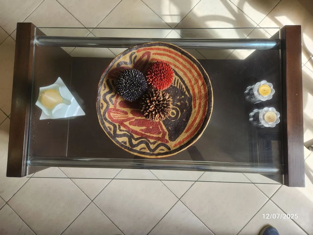 Mesa de Centro Moderna em Madeira e Vidro - Foto 5