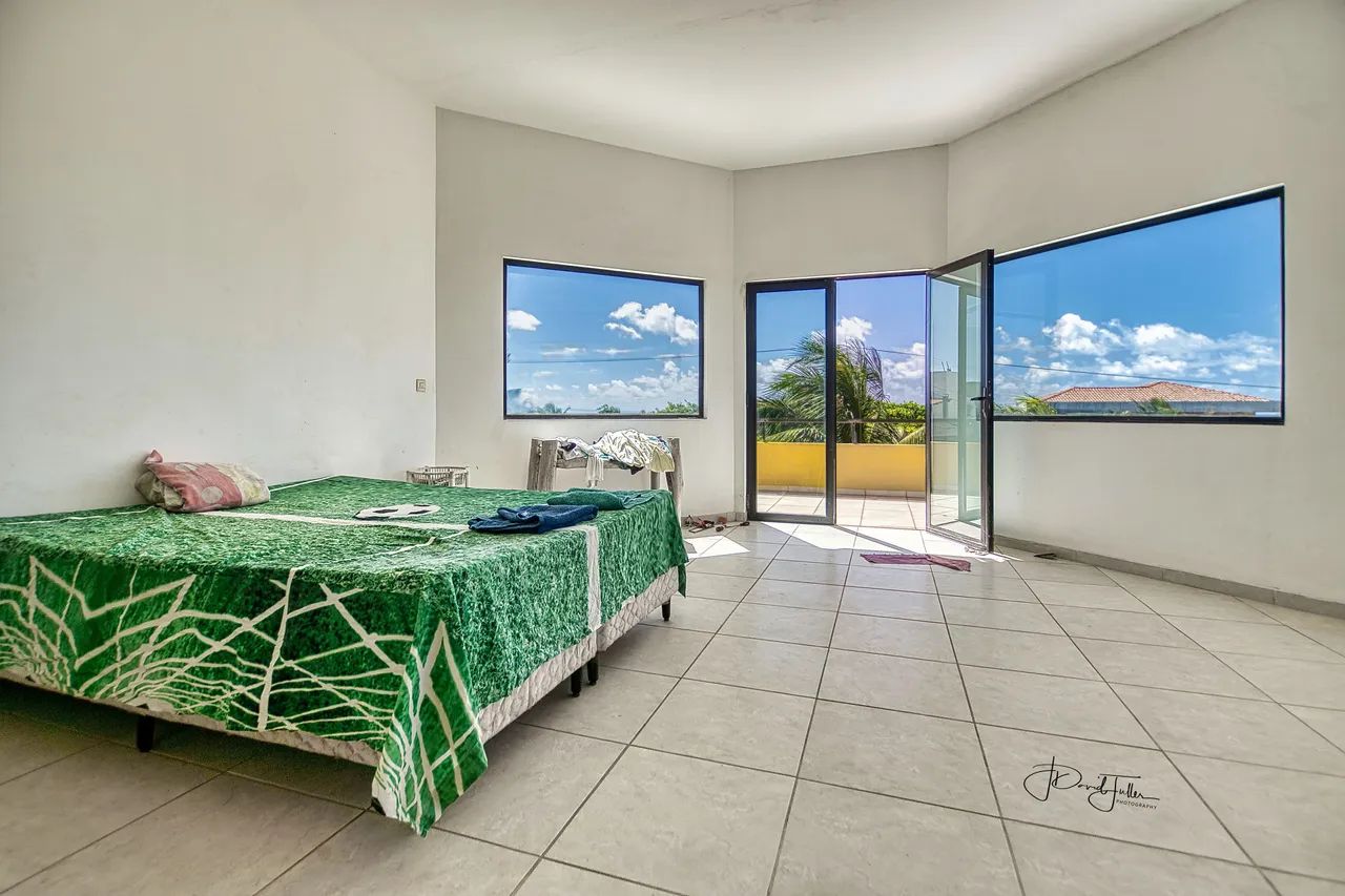 Casa espaçosa com vista para o mar - Foto 5
