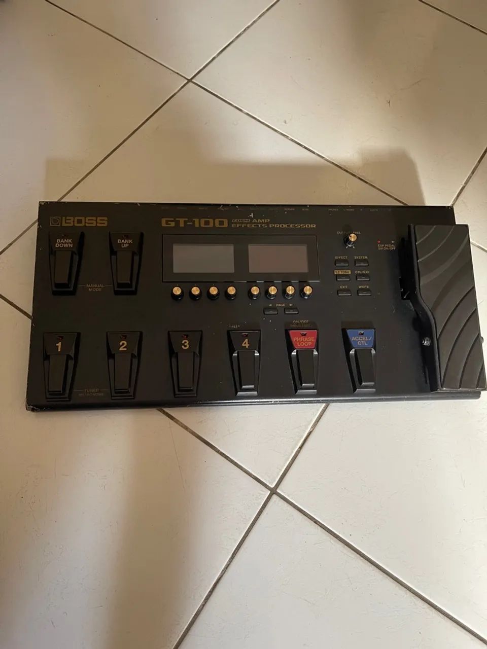 Boss GT-100 - Foto 3