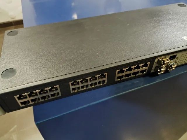 Switch 3com Baseline 2924 SFP Plus64374416296322121