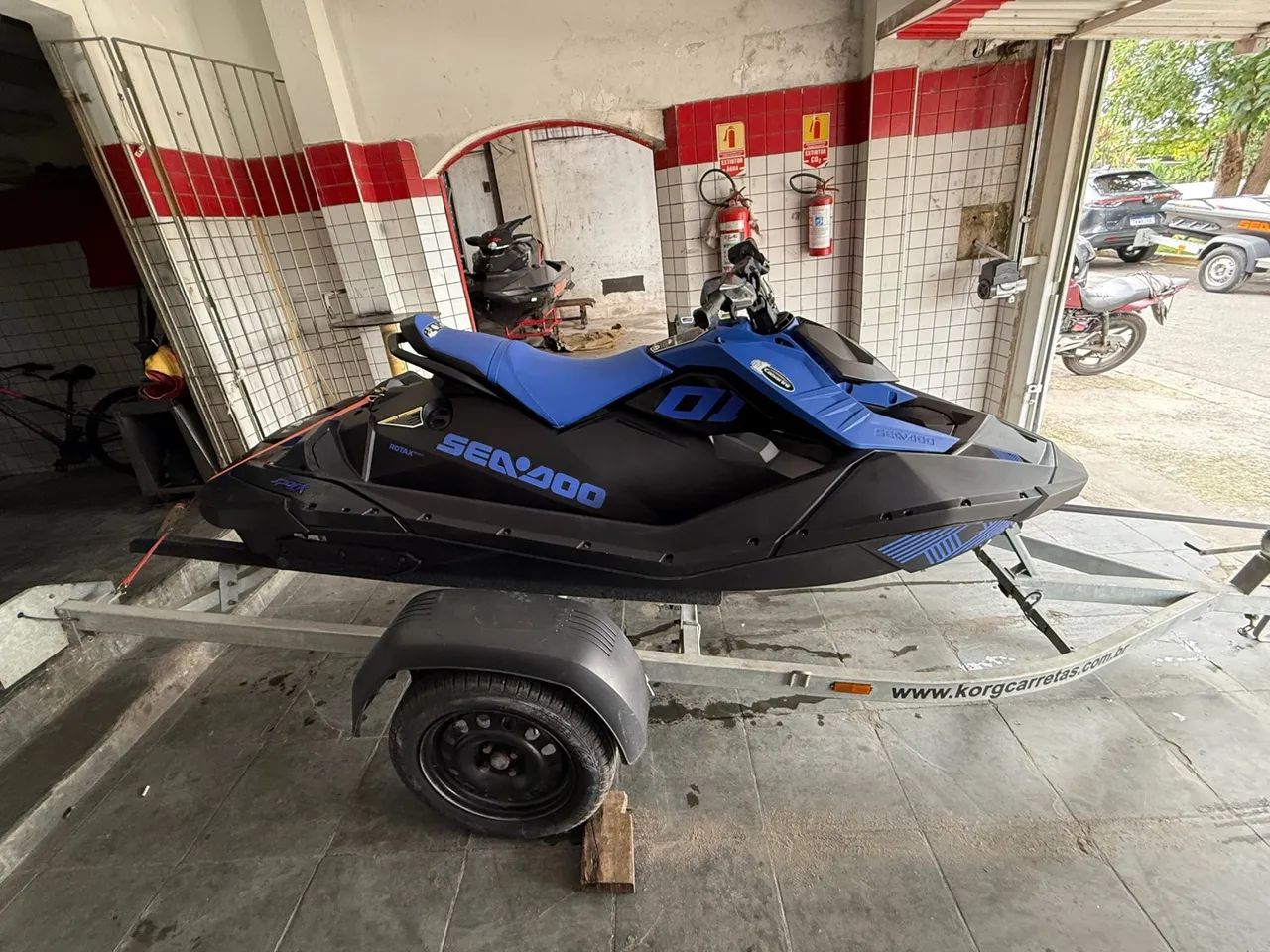 Sea Doo Spark Trixx 2022 23horas 2 lugares