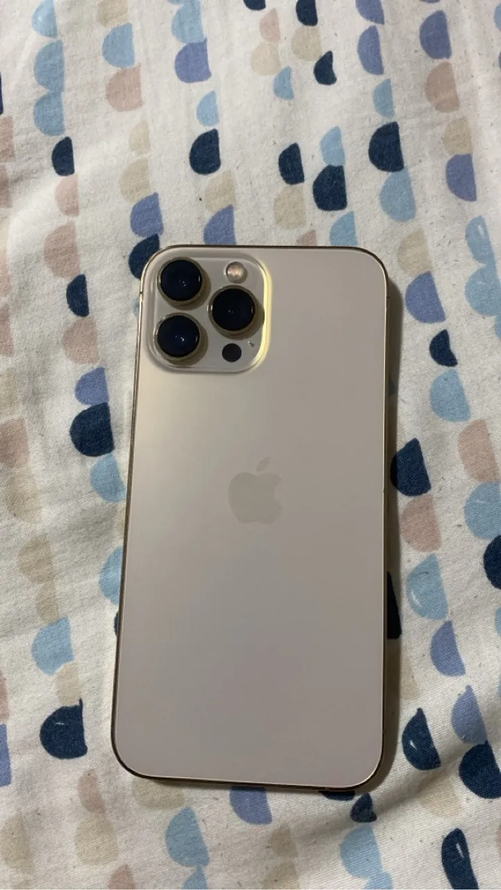 iPhone 13 Pró Max - 3.200$