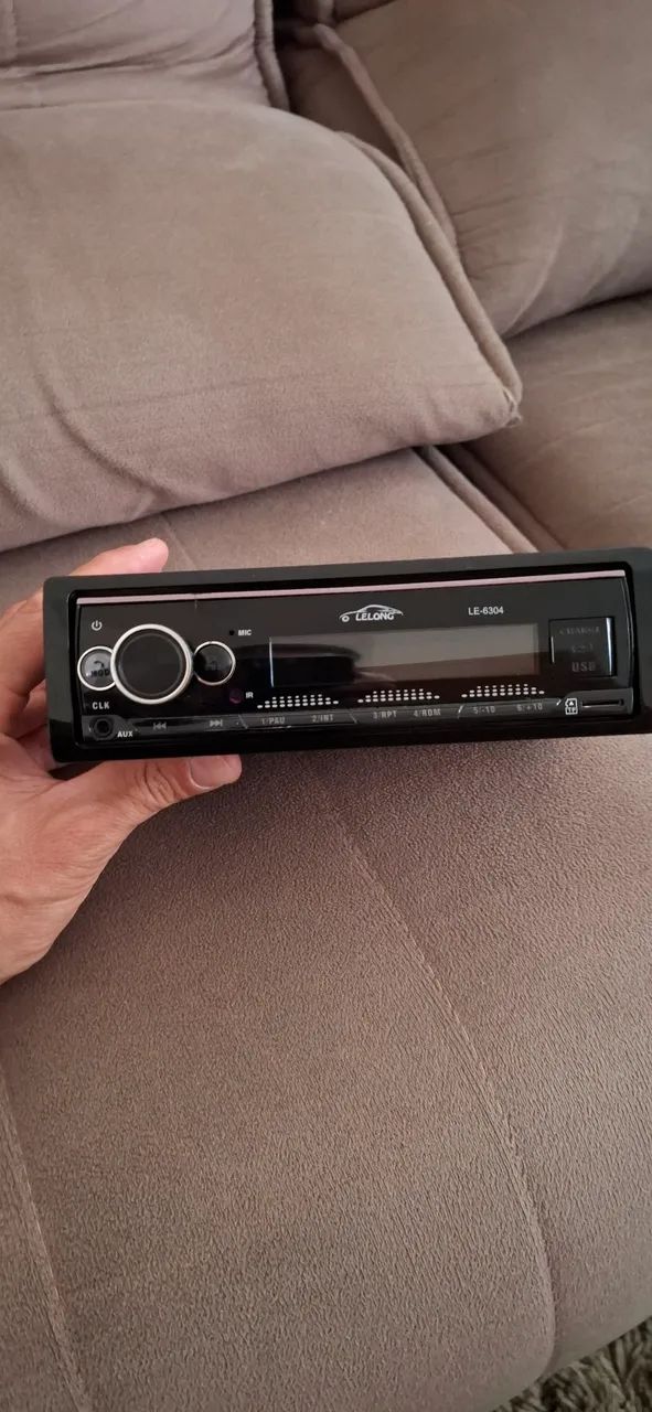 Som Automotivo LELONG LE-6304 BLUETOOTH com Equalizador e USB - Foto 2