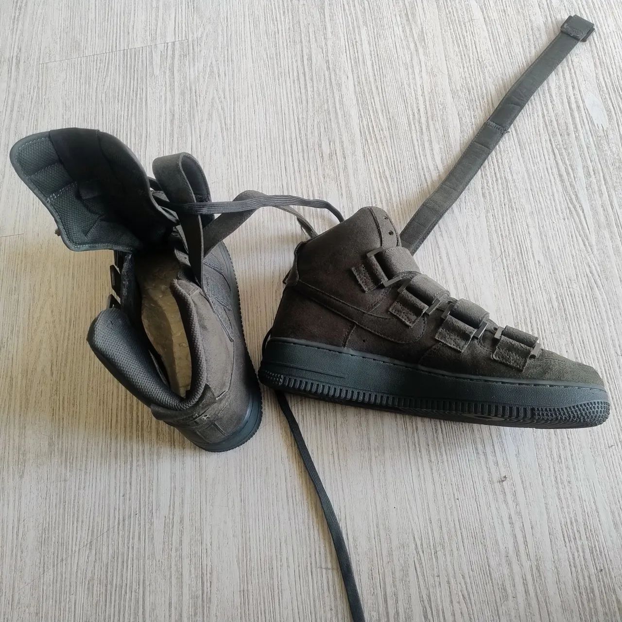 Tênis Nike x Billie Eilish Air Force 1 High Sequoia - Calçados