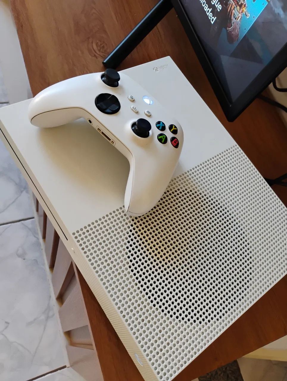 XBOX ONE S 1TB 