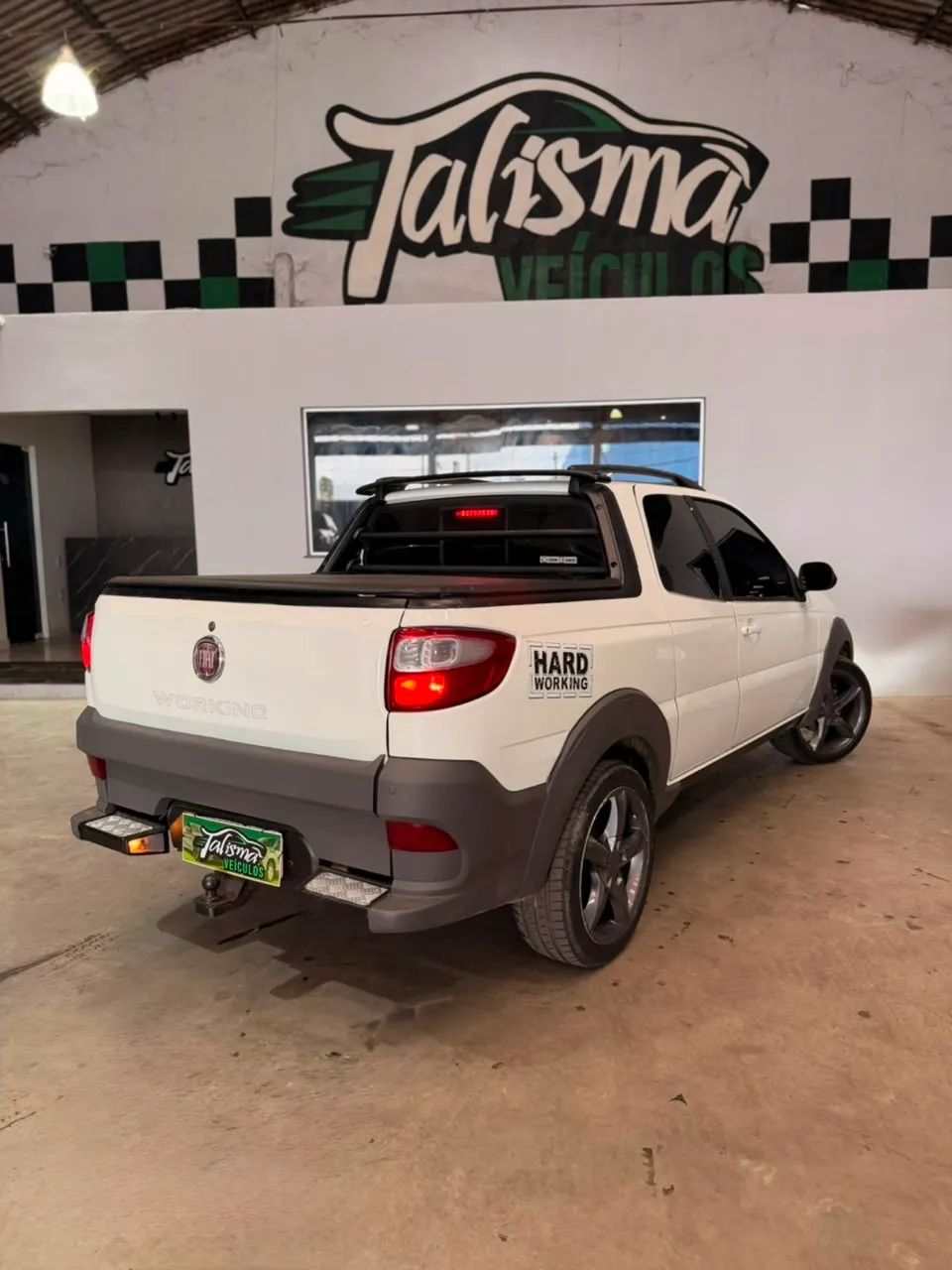 Fiat Strada Working Hard 1.4 Fire Flex 8V CD 2016 - Foto 3