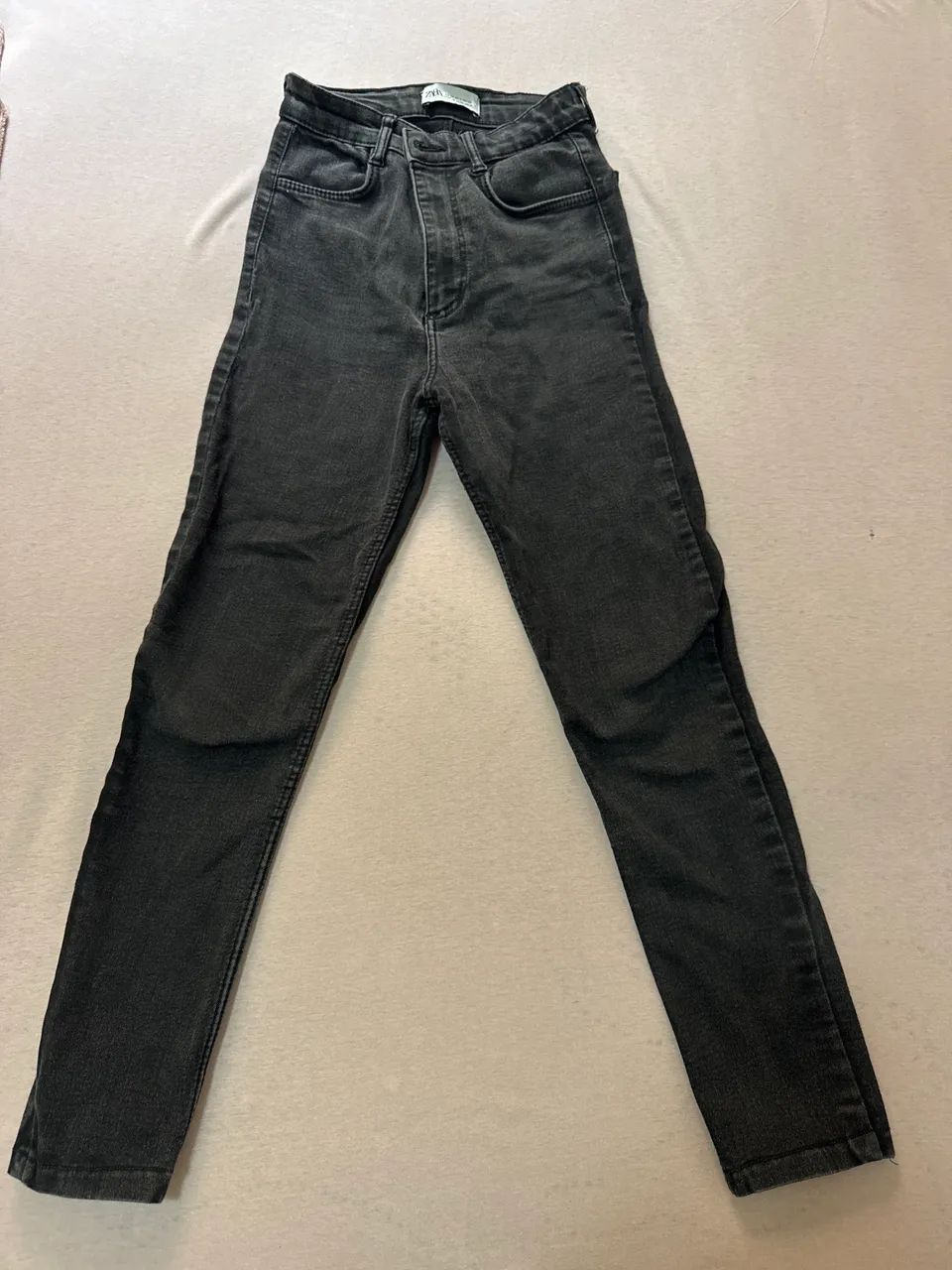 Calça jeans preta