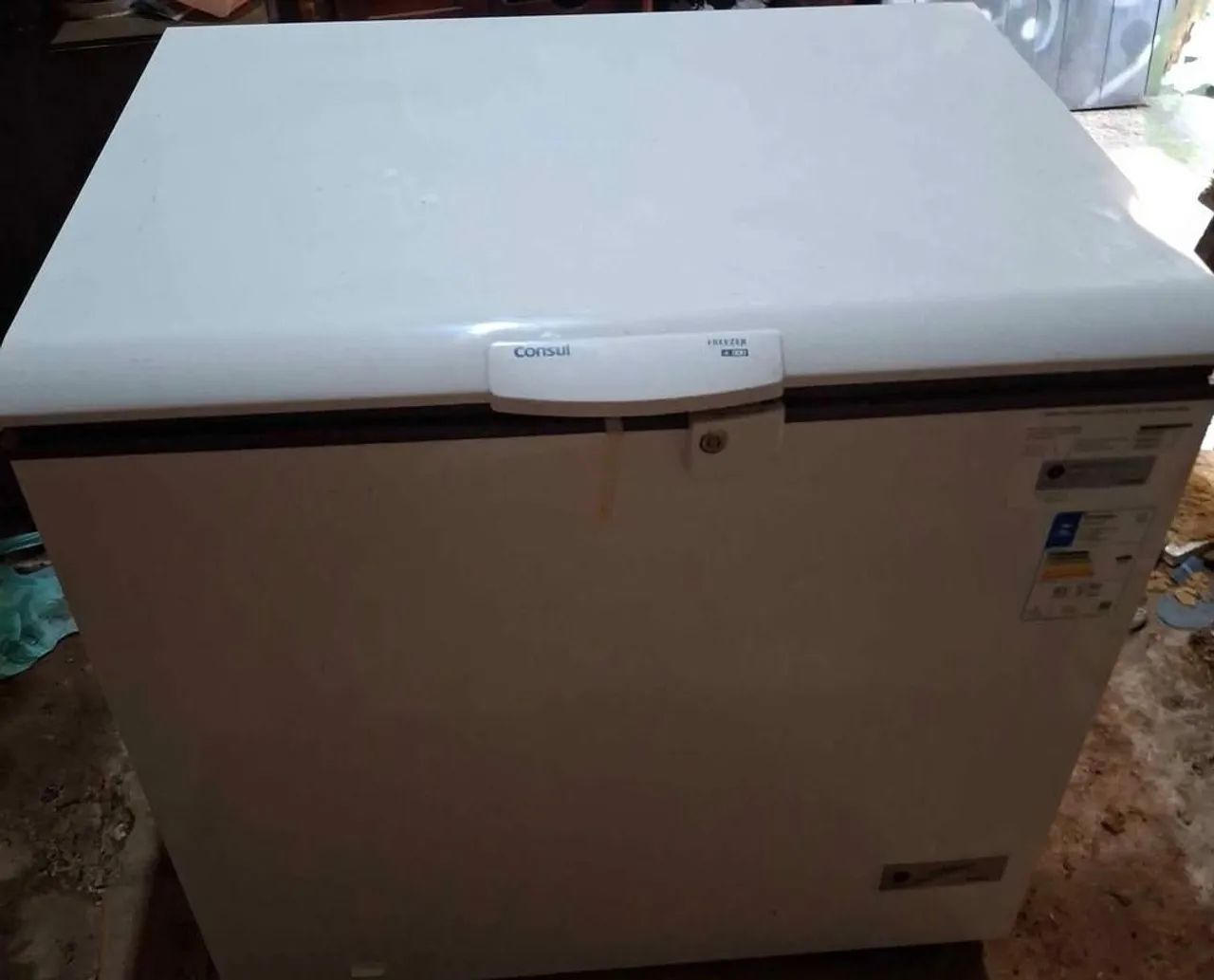 Vendo freezer novinho  - Foto 4