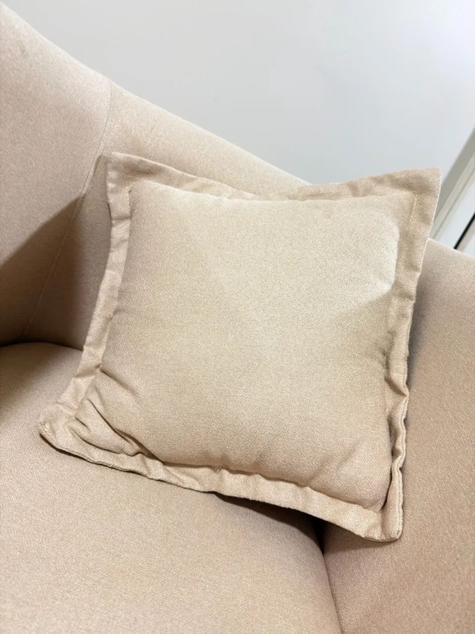Poltronas em Linho com Industrial - Foto 3