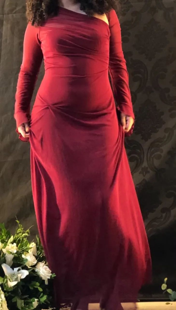 ? VESTIDO VERMELHO LONGO - Foto 2