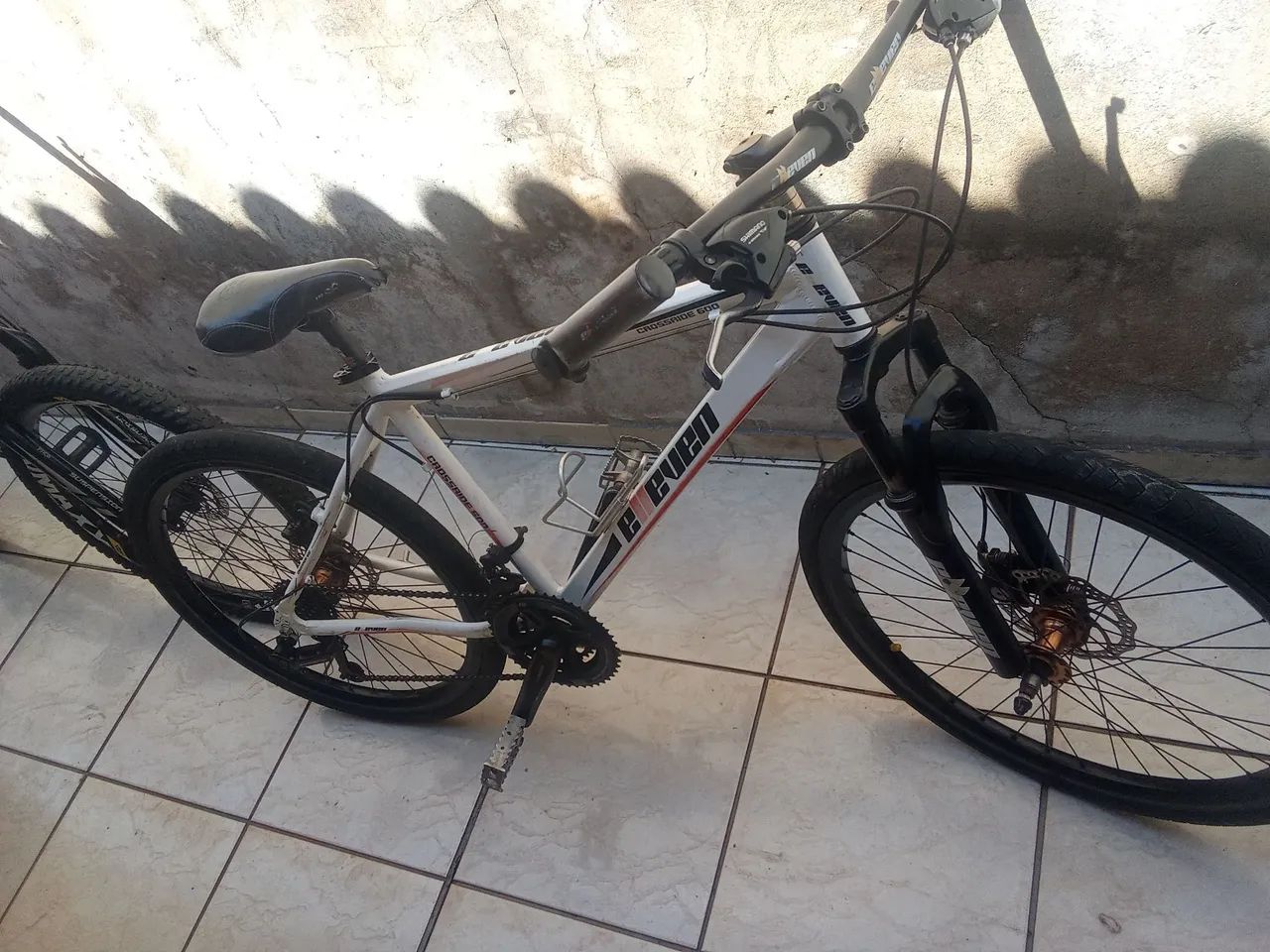 Bicicleta absolute aro 26 branca 