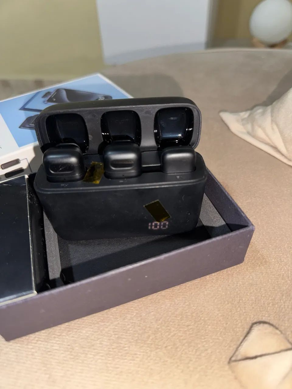 Microfone de lapela com estojo de carregamento, cancelamento de ruído sem fio - Foto 3