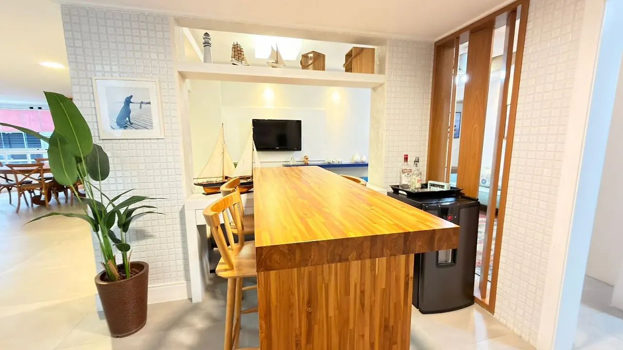 Apartamento 3 Quartos com 1 Suíte e 2 demi-suítes e 118m² - Centro - Foto 2