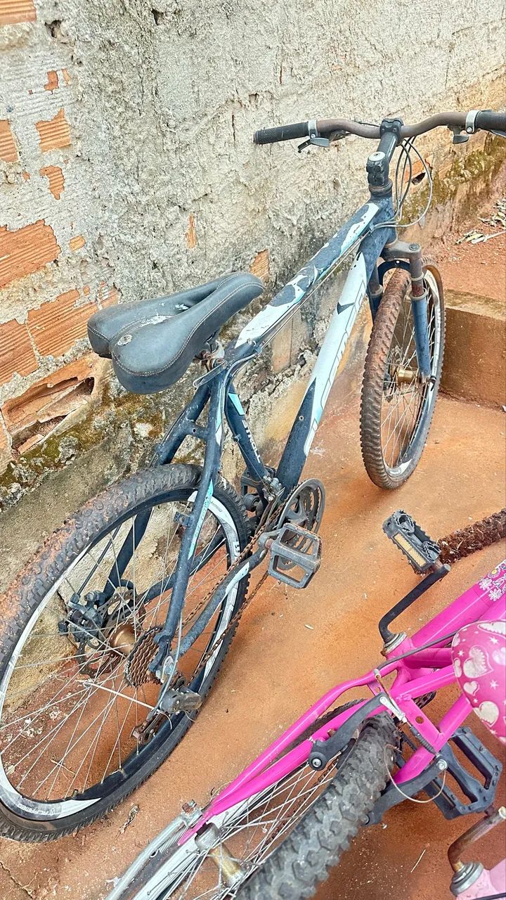 Vende-se 04 Bicicleta  - Foto 3