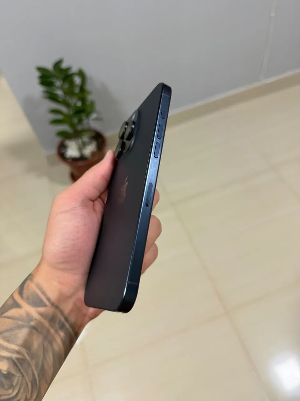 iPhone 15 pro max 256 GB - Foto 2