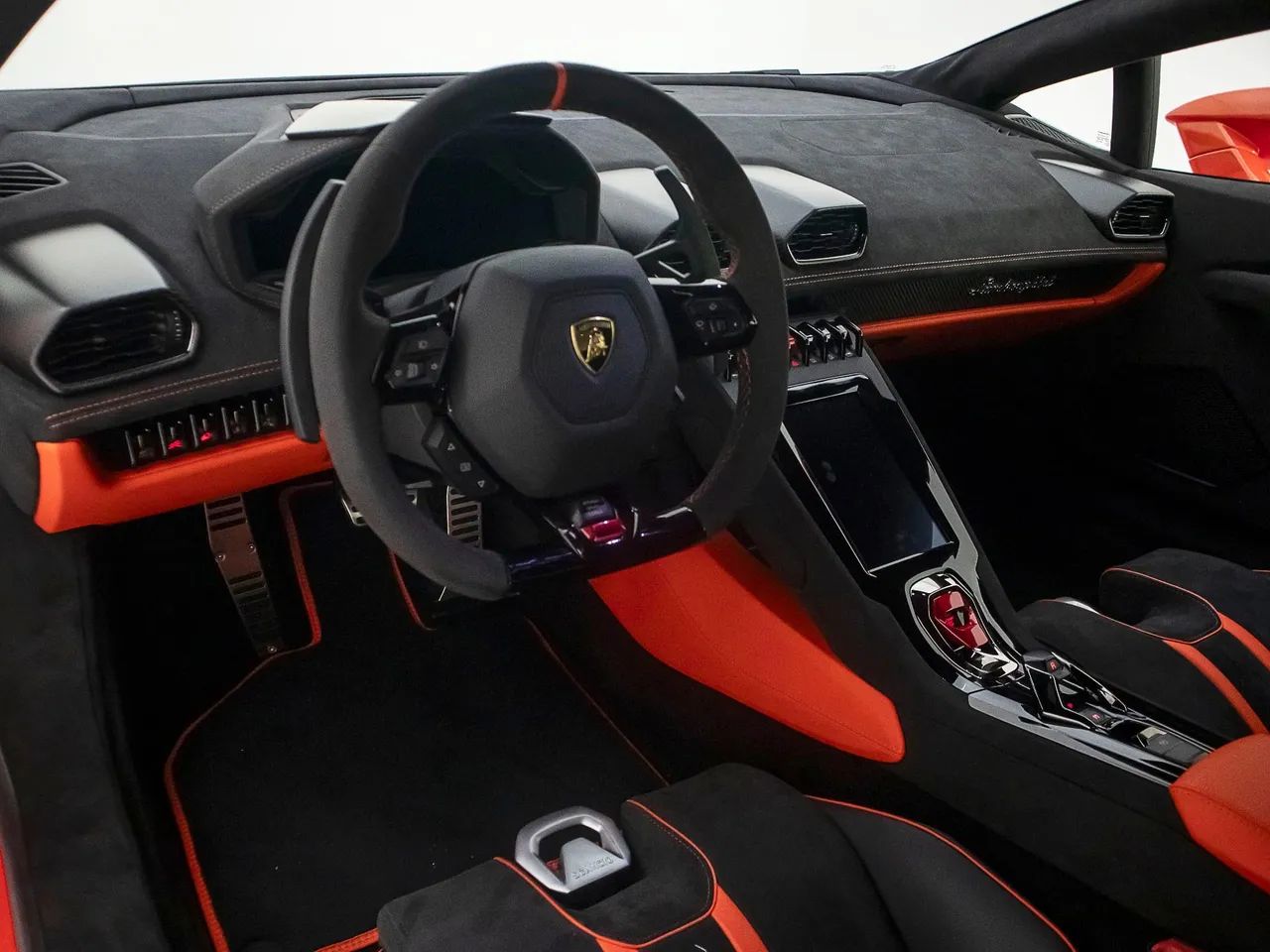 Lamborghini Huracan Tecnica Coupe LP 640-2, foto 5 de 10