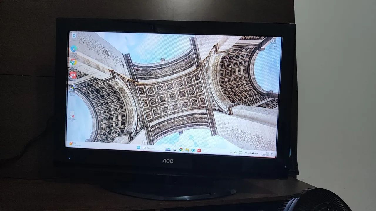 Tv AOC 26"