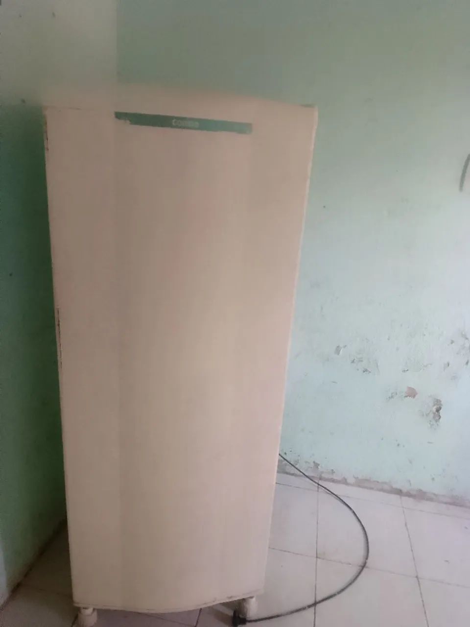 Vendo geladeira 