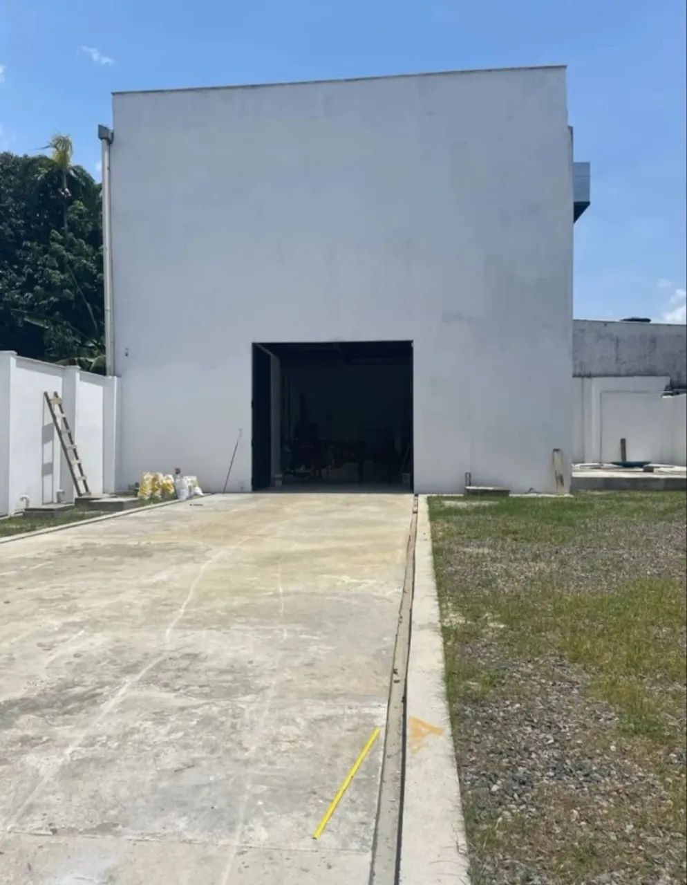Galpão/Armazém 750m² e Terreno 1.160m² c/ Doca e Pé direito 12m / 100% Documentado
