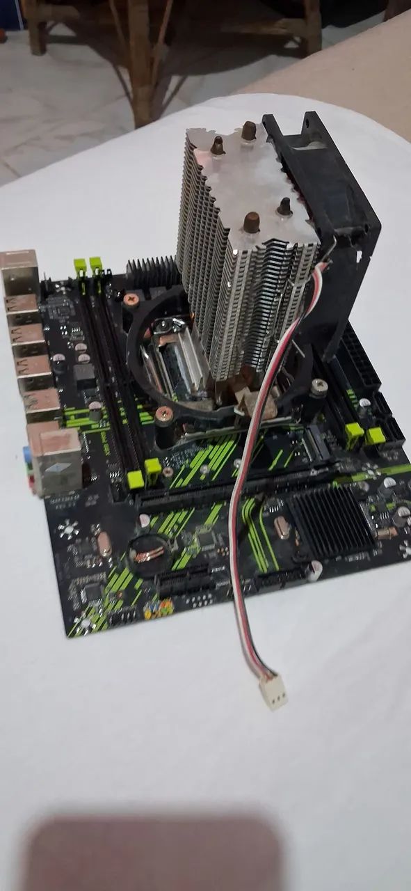 Placa mãe X99 + processador E5 2667 v3