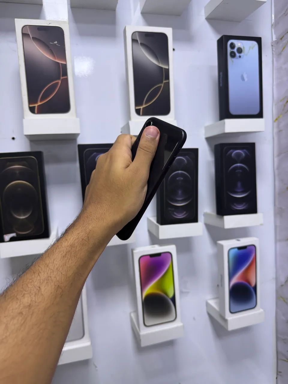 IPHONE XR 256 GB PRETO  - Foto 3