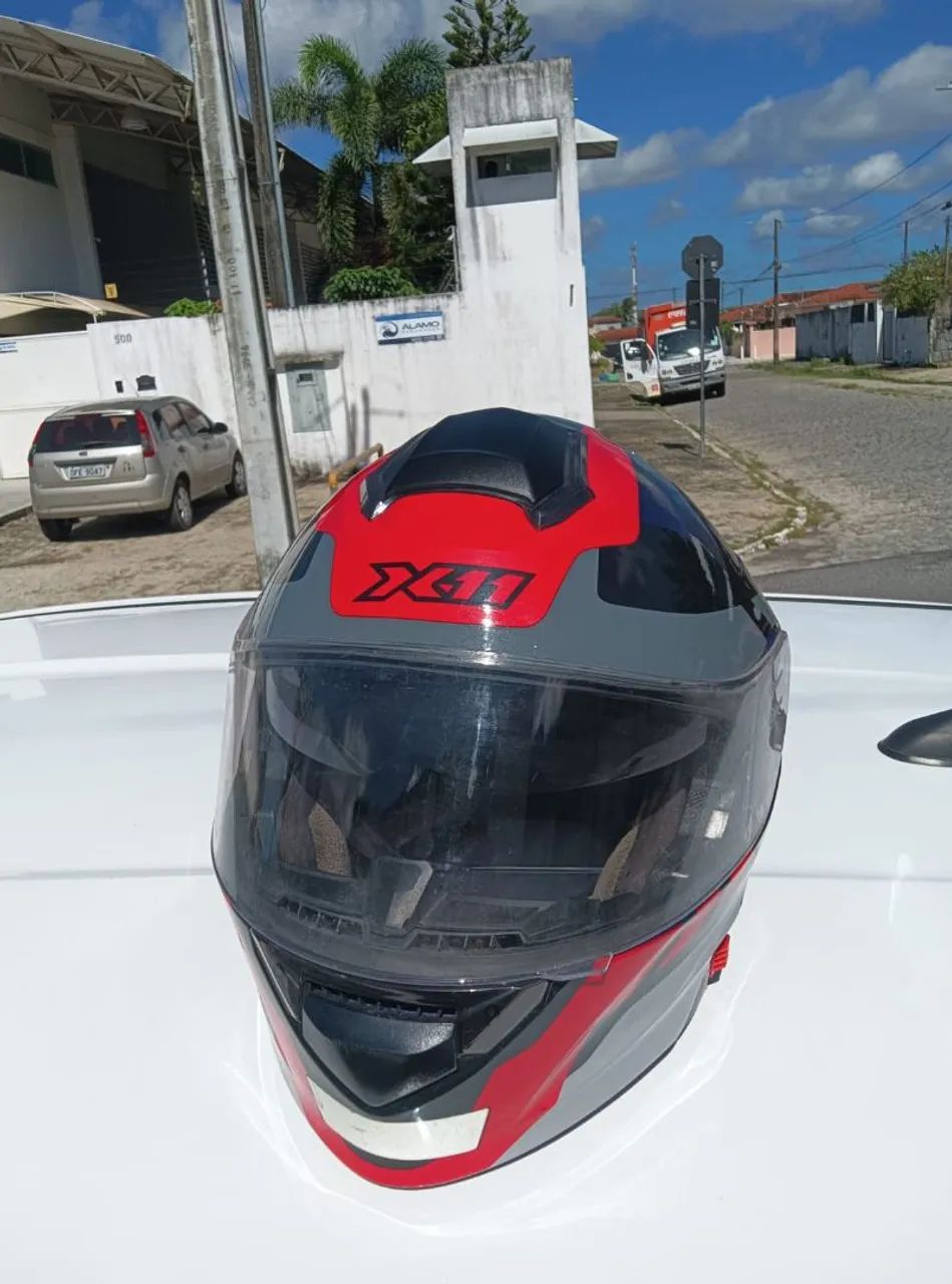 Capacete X 11 