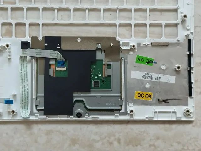 Palmrest notebook Acer Aspire E5-573-574 branco usado. - Foto 4