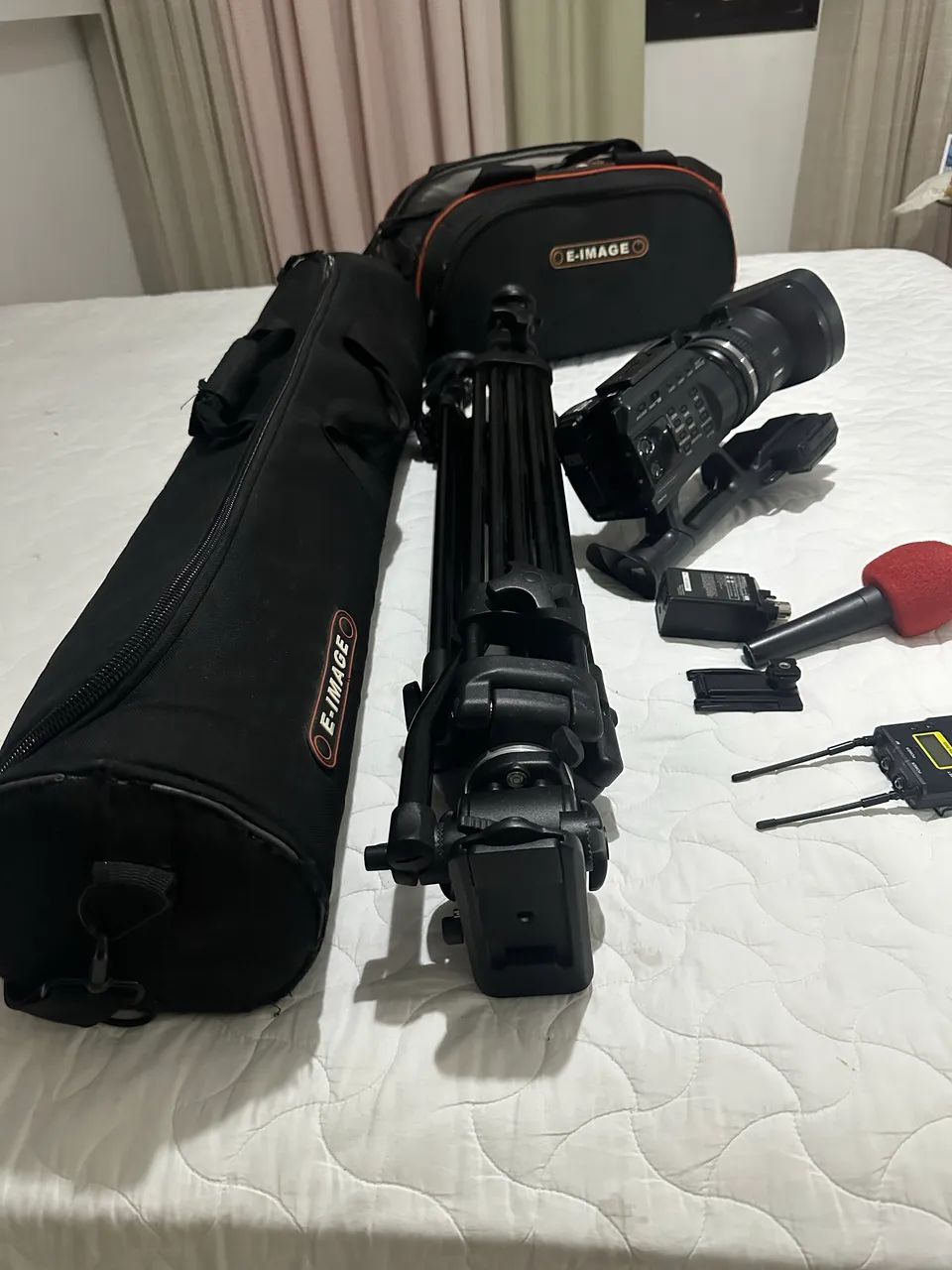 FILMADORA PANASONIC + TRIPÉ - Foto 3