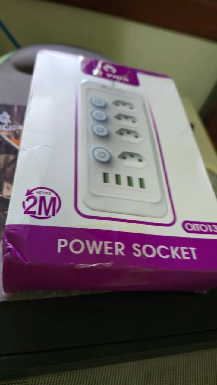 Extensão de Energia Moderna com USB - Novo - Foto 5