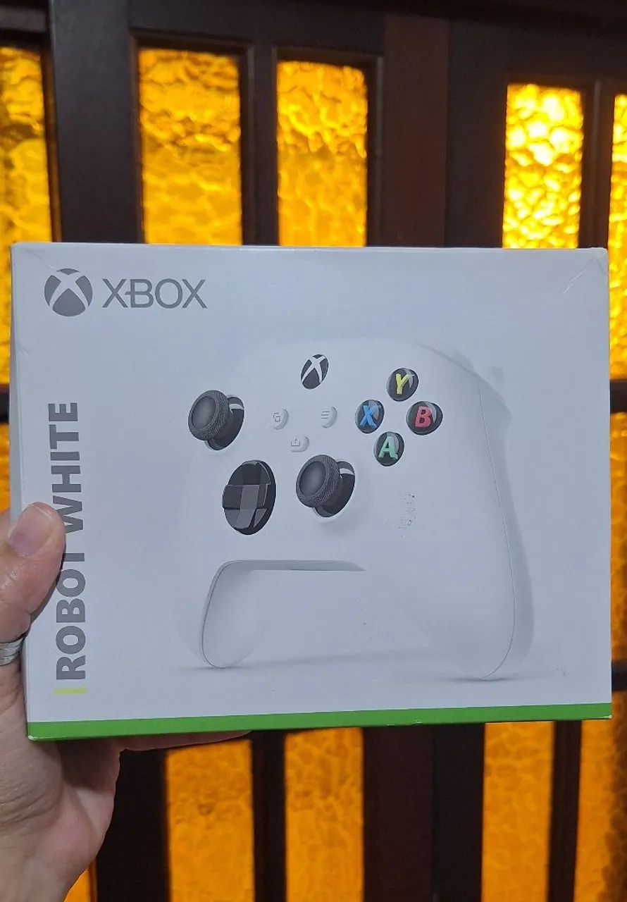 Controle XBOX Series S na CAIXA
