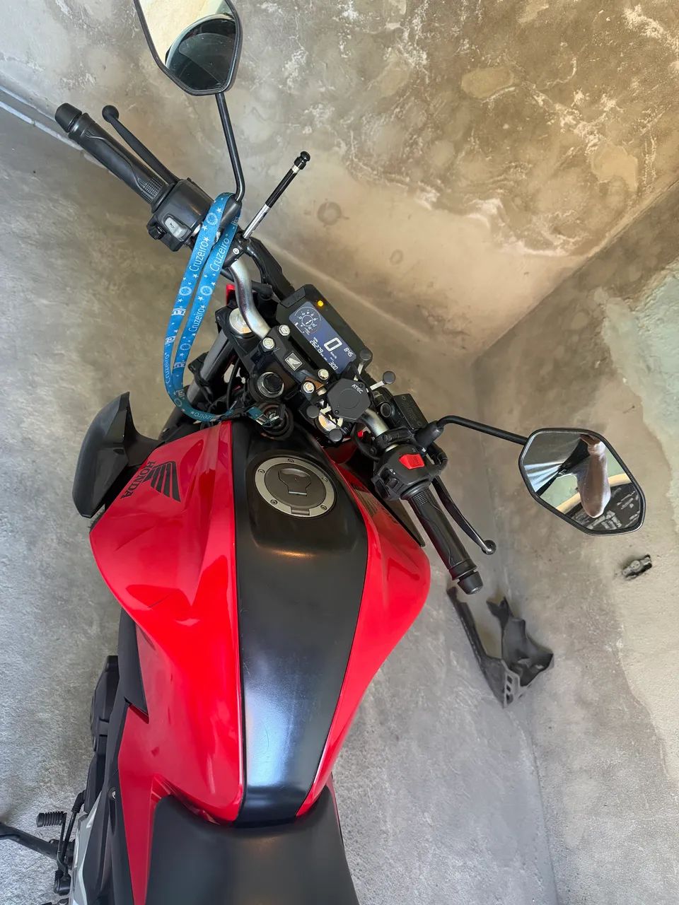 CB 300F Twister  - Foto 2