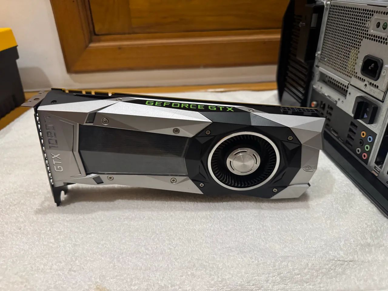 Alienware Aurora R7 Desktop - Foto 5