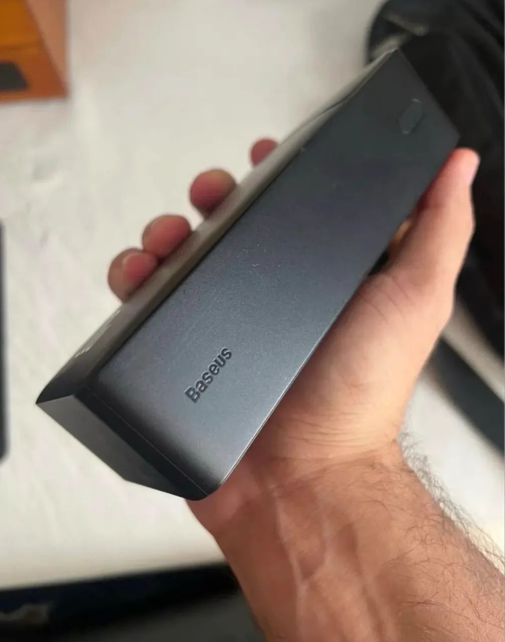 Carregador Baseus 30.000 mah (botão de ligar travou)  - Foto 3