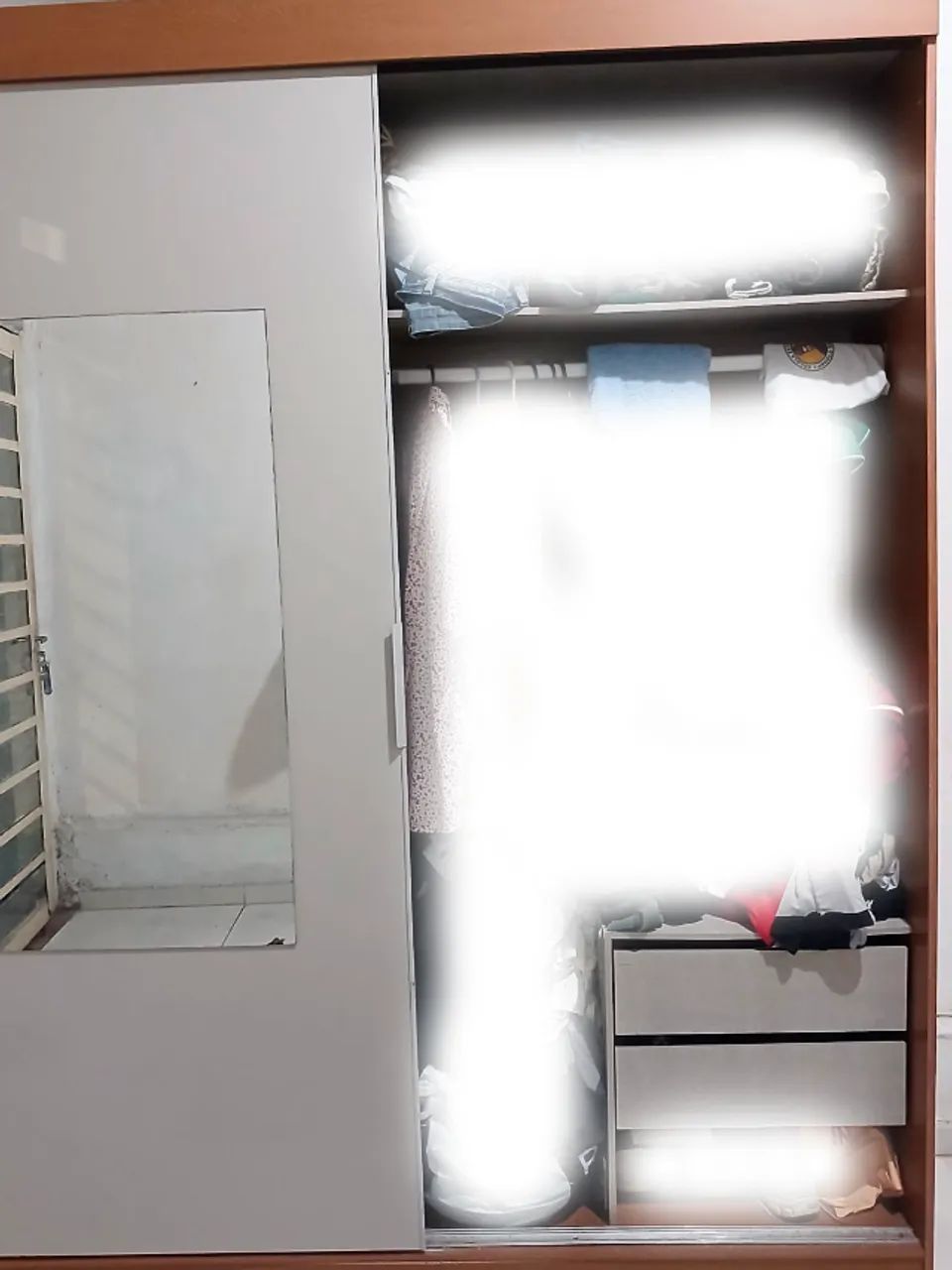Guarda Roupas 2 portas com espelho - Foto 3