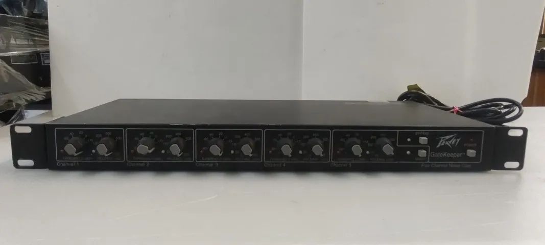 NOISE GATE PEAVY GATEKEEPER 5 CANAIS  USADO