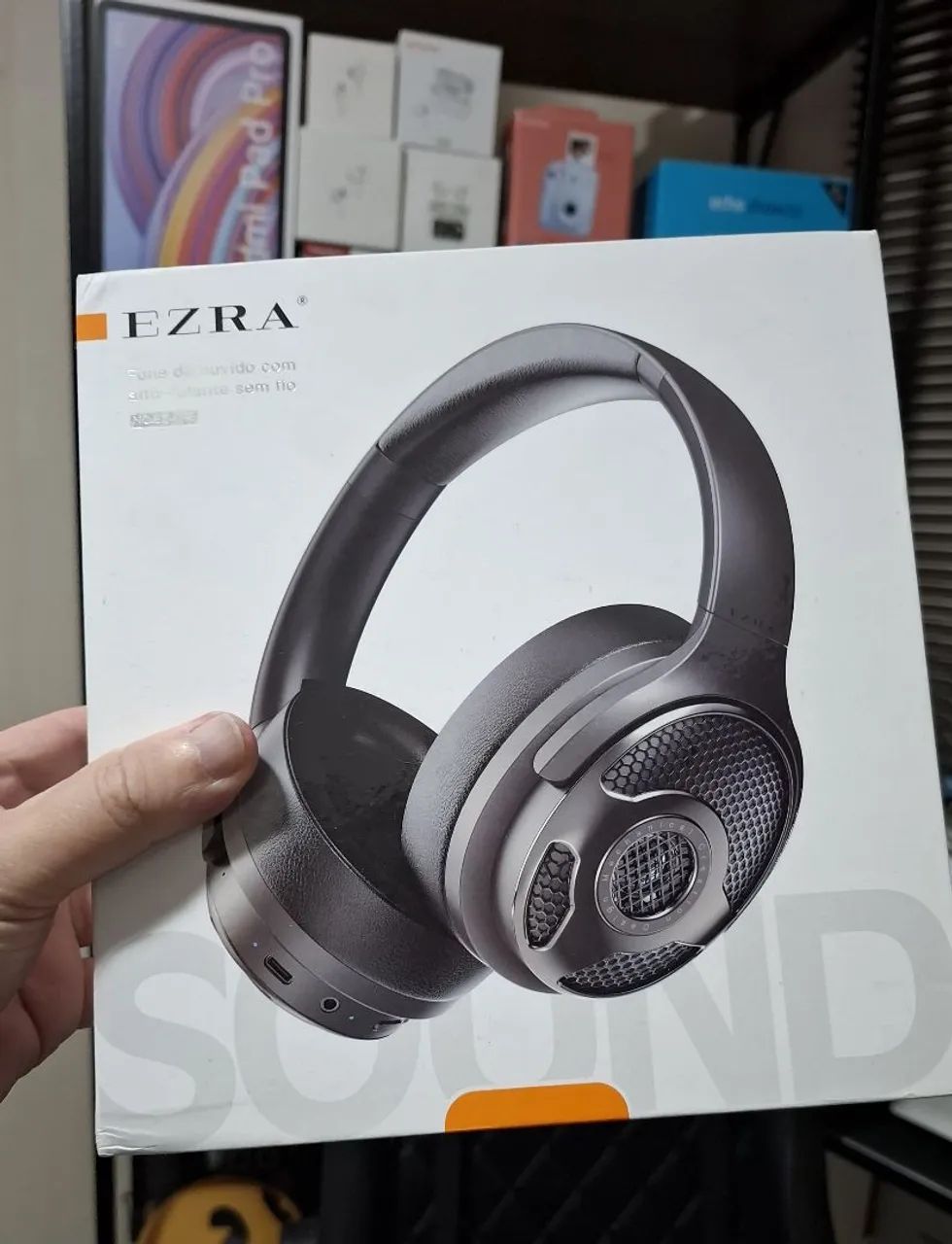 HEADPHONE EZRA 2 EM 1 FONE BLUETOOTH E CAIXA DE SOM.