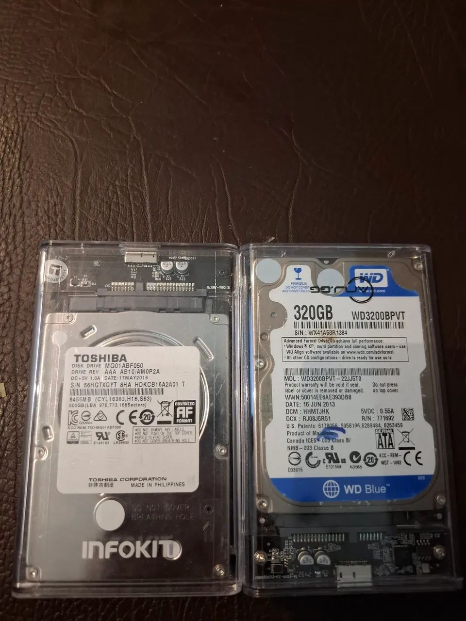 Dois HD externos