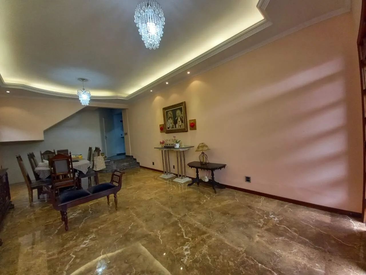 Casa 4 quartos, suíte com varanda e 3 vagas à venda Guarani