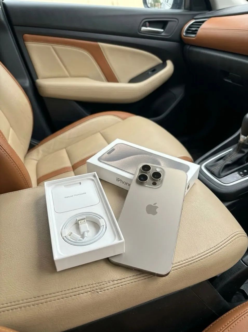 iphone 15 pro max 256 titânio todo original  - Foto 4